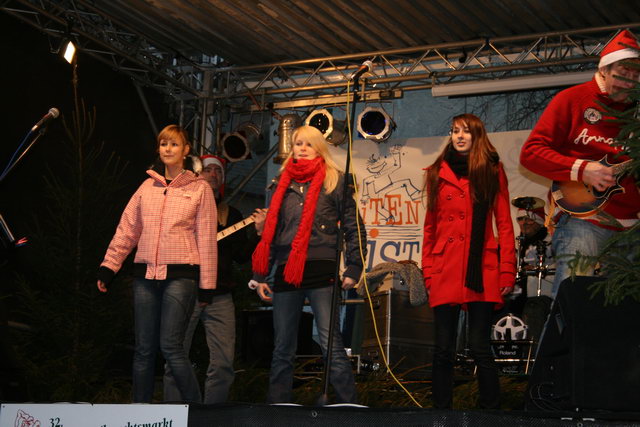 gal/2008/2008 Saitentwist Steeler Weihnachtsmarkt 03.12/2008 Saitentwist Steeler Weihnachtsmarkt 03.12. 015.jpg